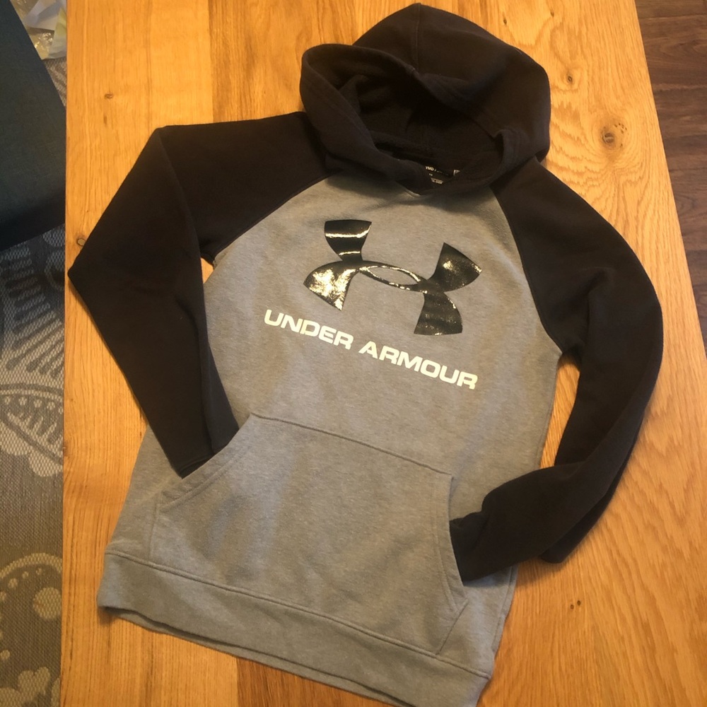 Boys Under Armour Hoodie youth Medium